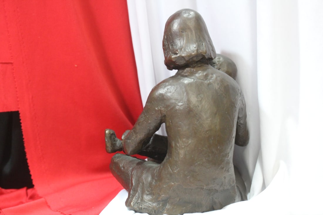A Heavy Signed Bronze Statue of a Mother and Child - 6