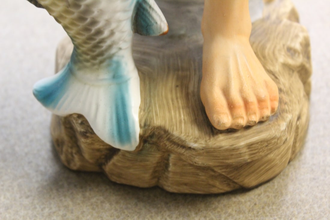 Decorative Ceramic Oriental Figurine - 2