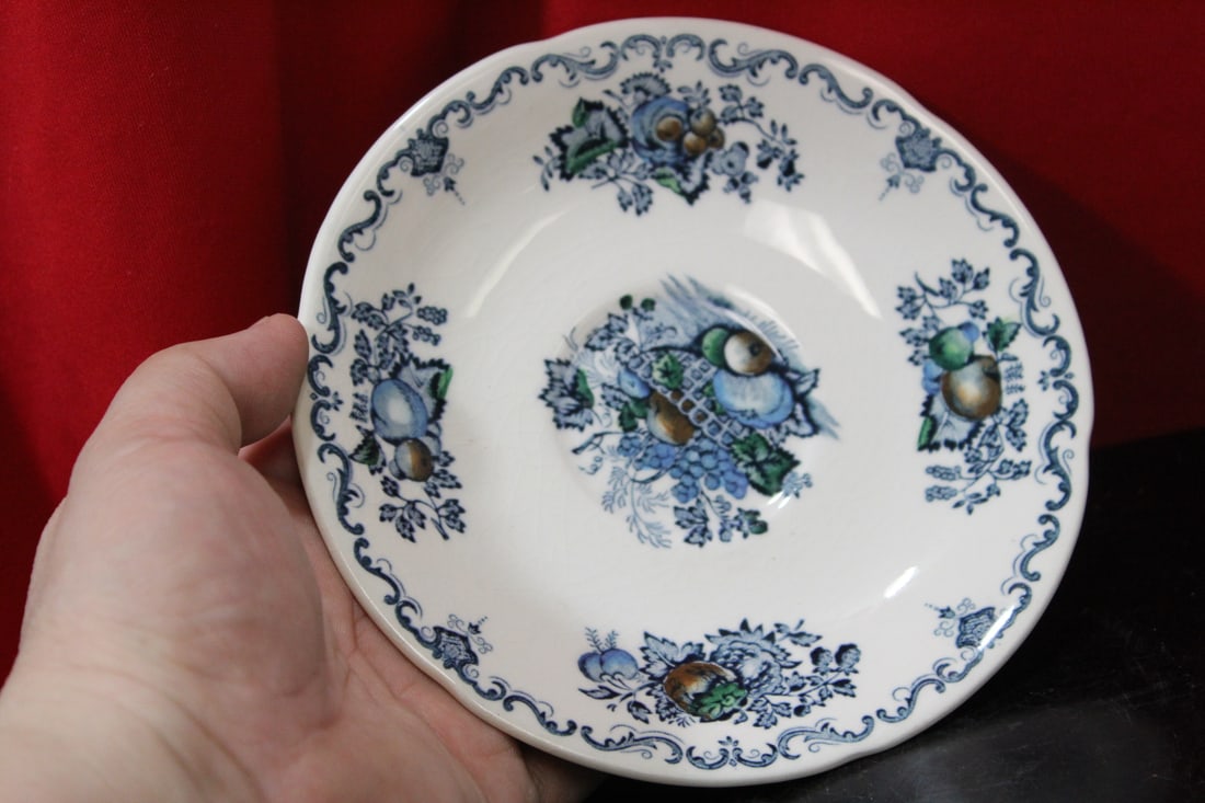A Mason Fruit Basket Cup and Saucer - 5