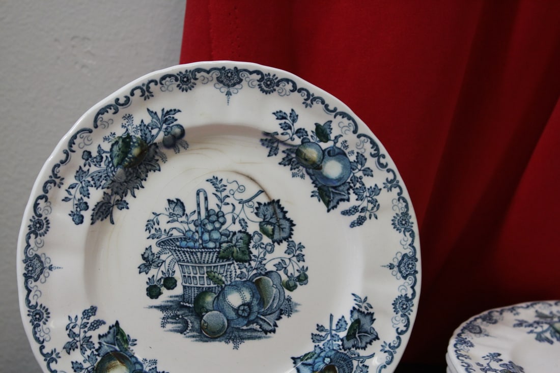Set of 8 Mason's Salad Plates - 3