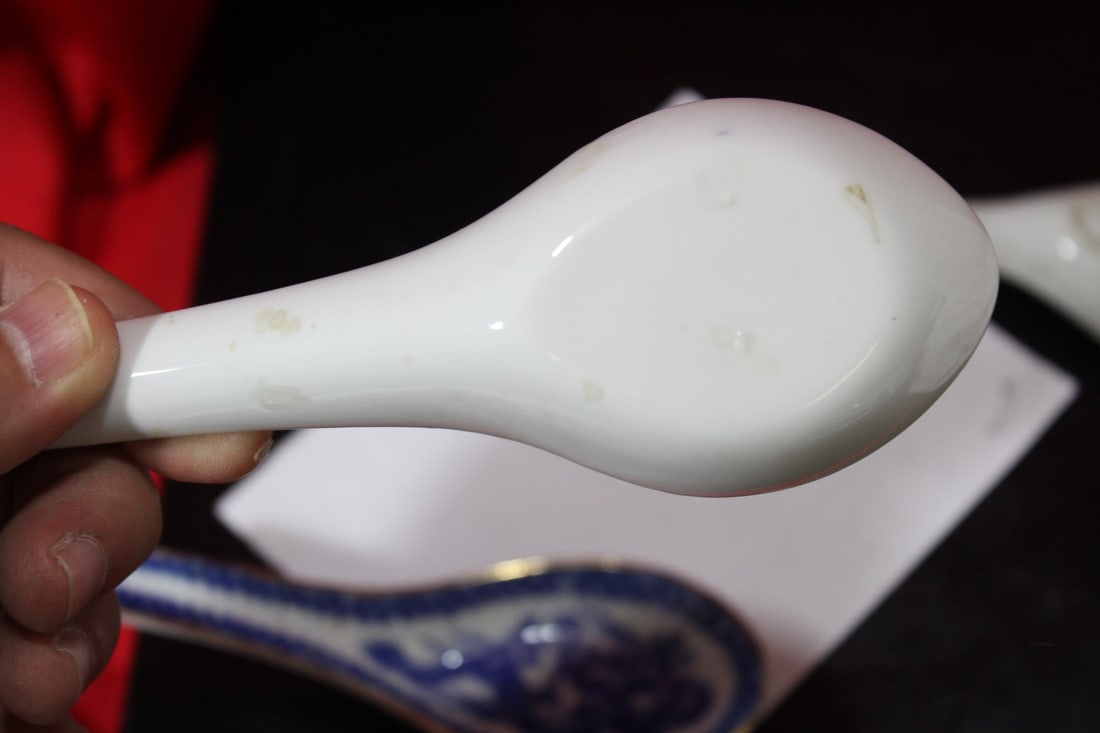 Lot of 3 Blue and White chinese Soup Spoons - 6