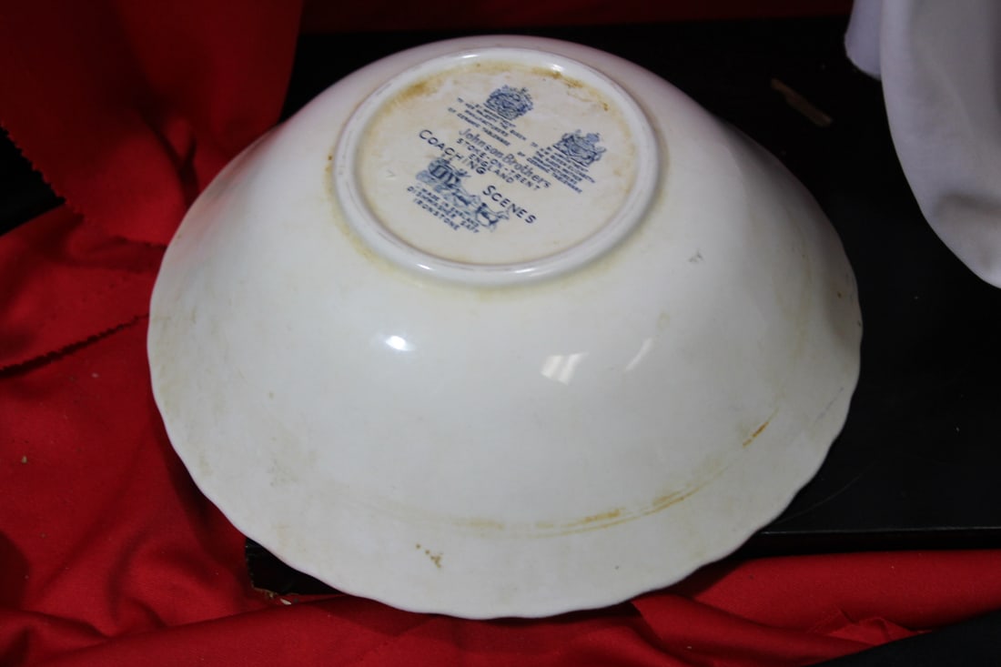 A Blue and White Bowl - 4