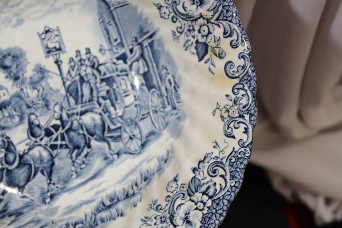 A Blue and White Bowl - 4