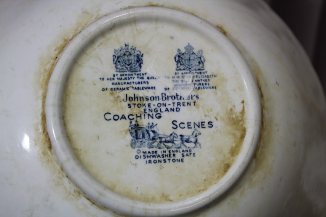A Blue and White Bowl - 8