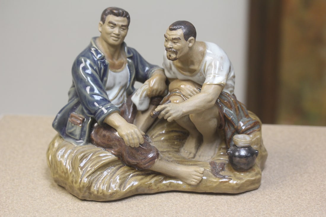 Chinese Mudman Group: 7 1/2" across