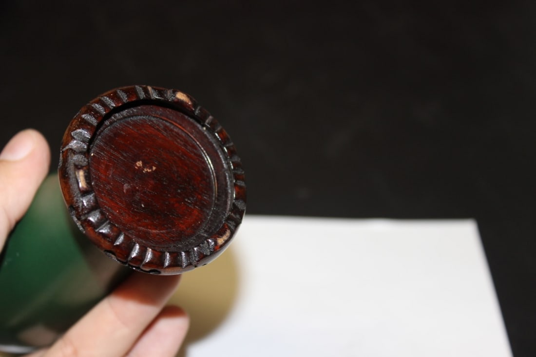 A Chinese/Japanese Vase - 7