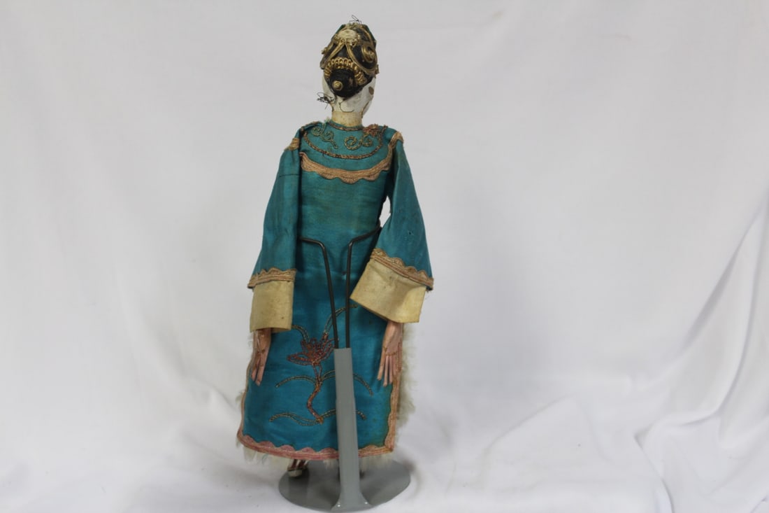 An Old Chinese Doll - 5