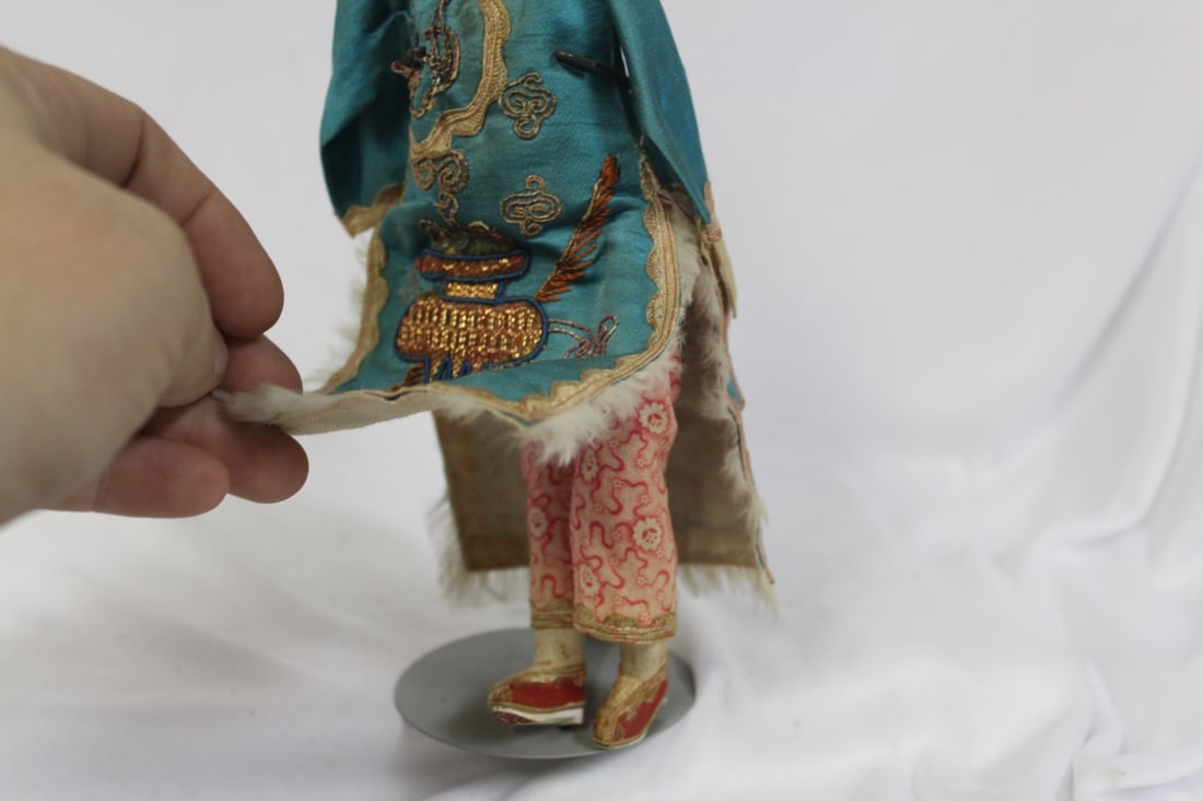 An Old Chinese Doll - 7