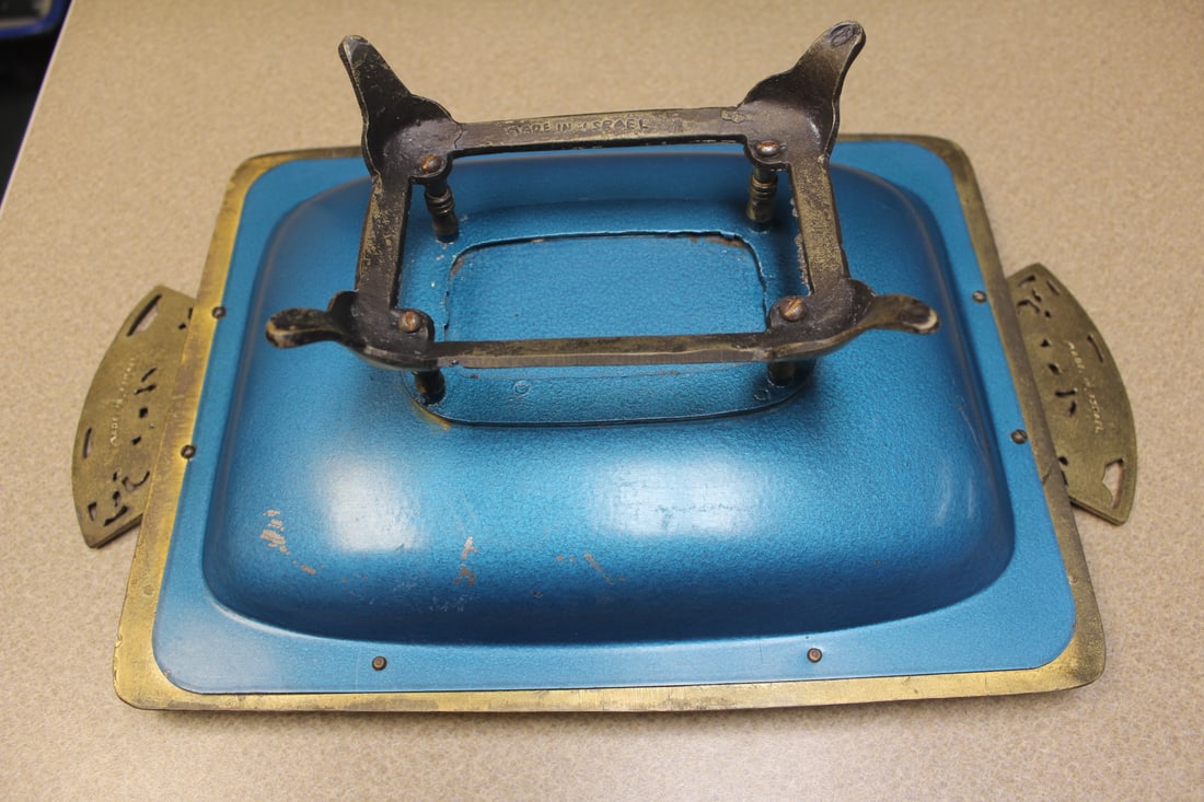 Vintage Footed Enamel Tray - 3