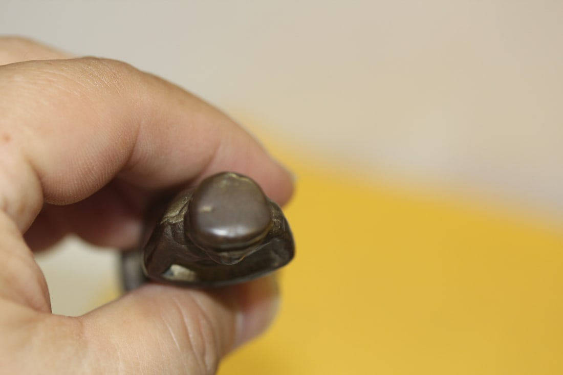 A Vintage/Antique Small Bronze Man Figure - 7