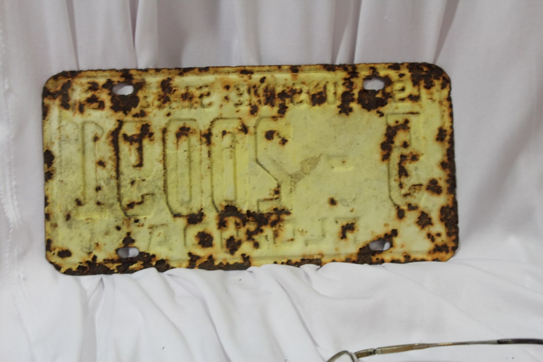 A 1961 Florida License Plate - 2