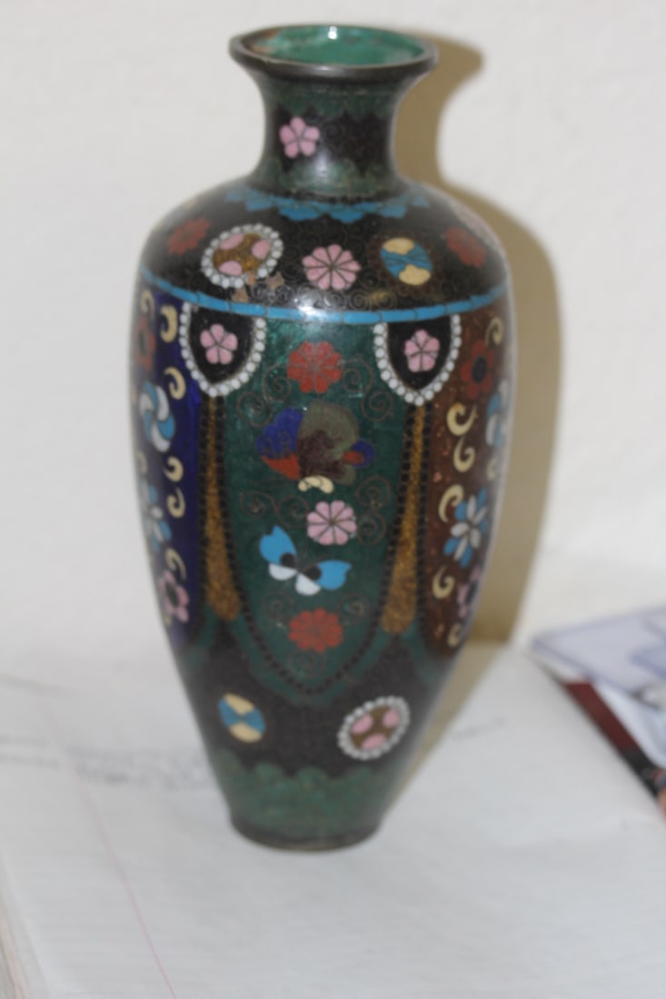 Antique Japanese Cloisonne Vase - 6