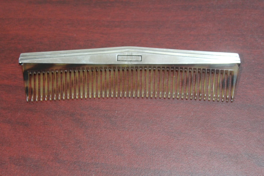 International Sterling and Tiger Skin Lucite Comb: 7 5/8" across