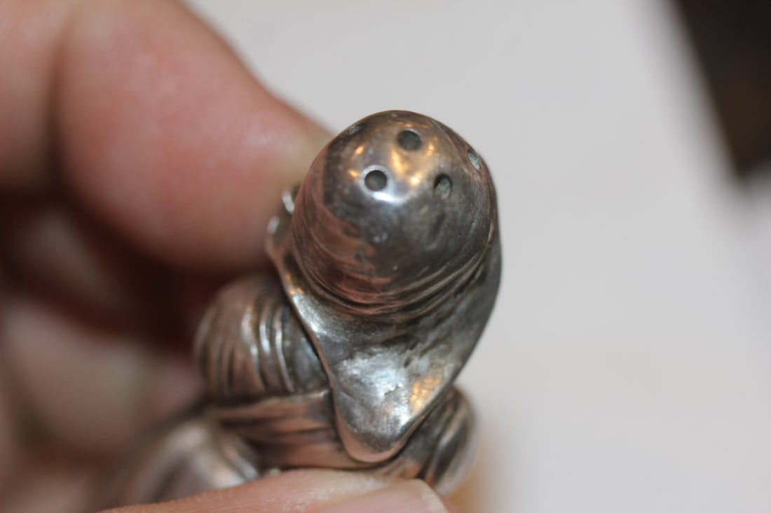 Single Sterling Silver Figeral Shaker - 5