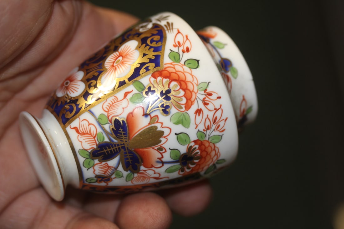 Small Royal Crown Derby Vase - 4