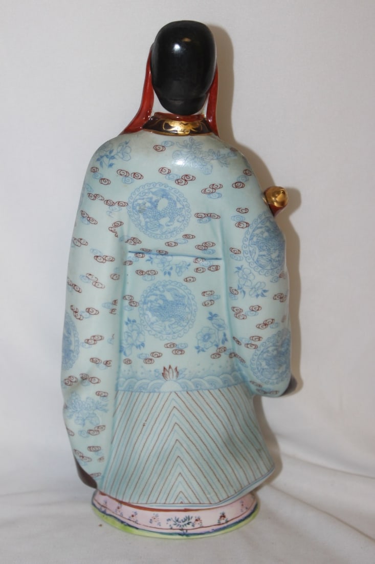 A Chinese Ceramic Figurine - 3