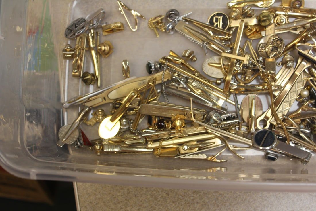Lot of Tie Tags, Pins, Clips etc - 2