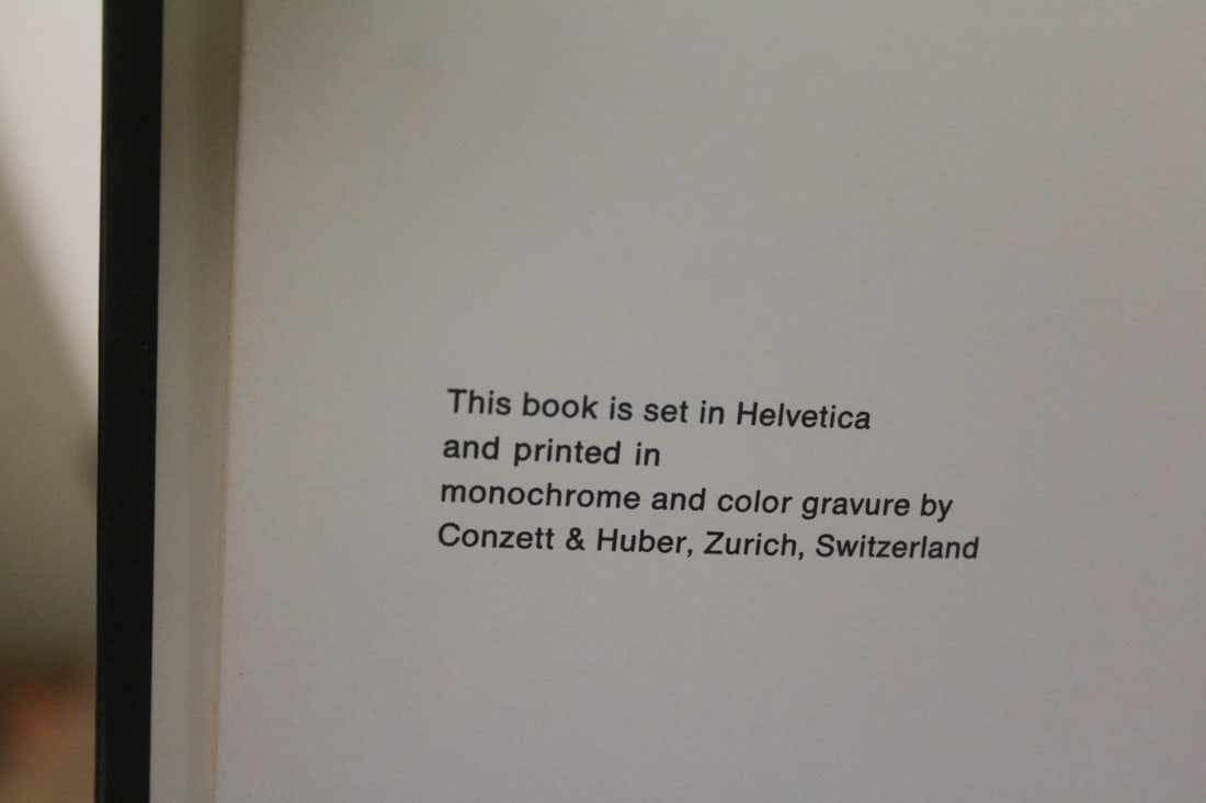 Hardcover Book: A Treasury of Contemporary Art - 5