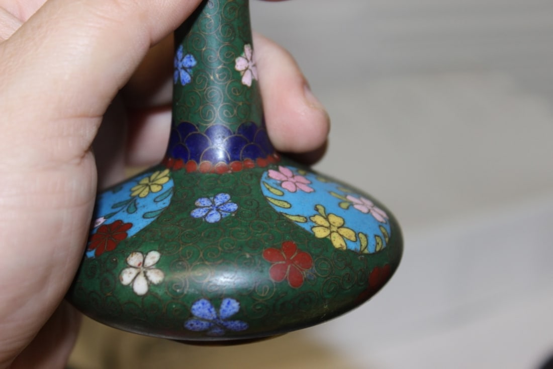 A Cloisonne Stem Vase - 7