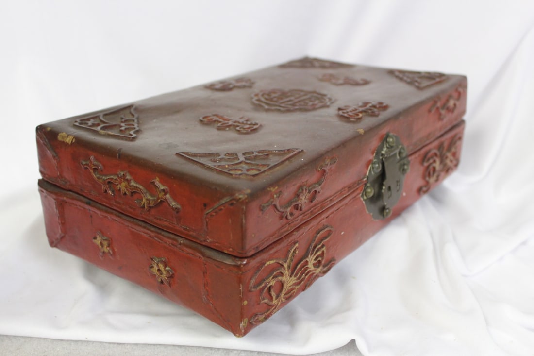 A Vintage Chinese Leather Box - 3