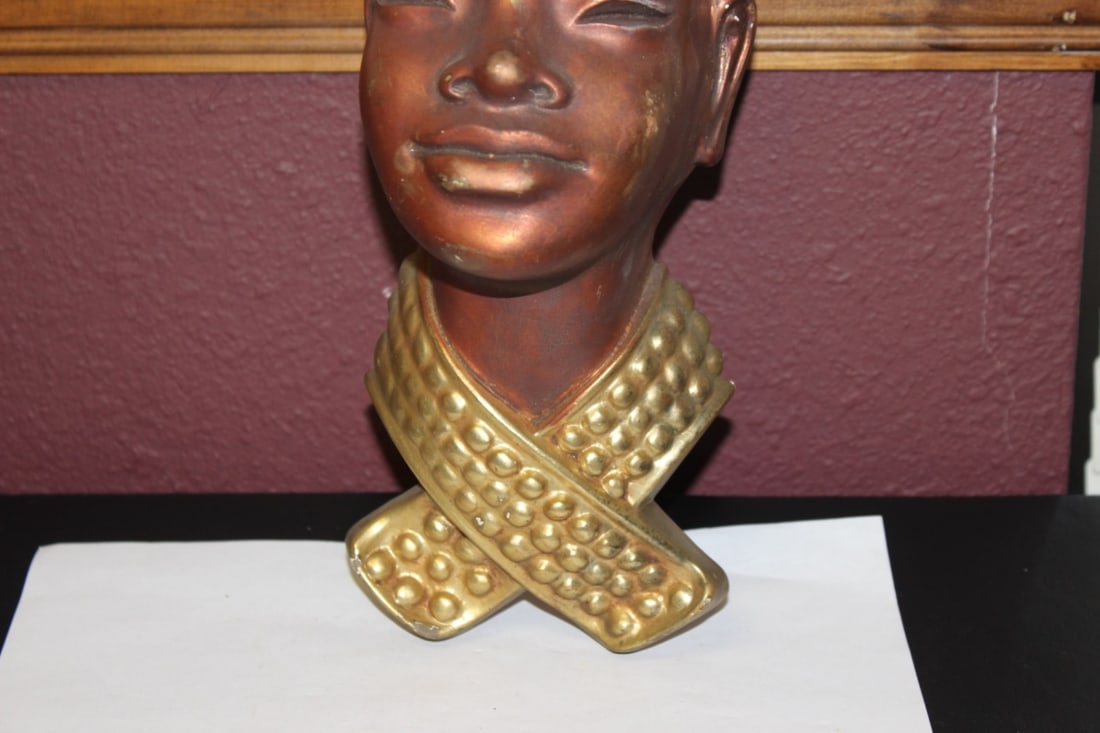 A Decorative Wall Hanger - 5