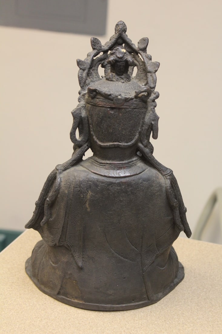 Antique Chinese Kwan Yin - 6
