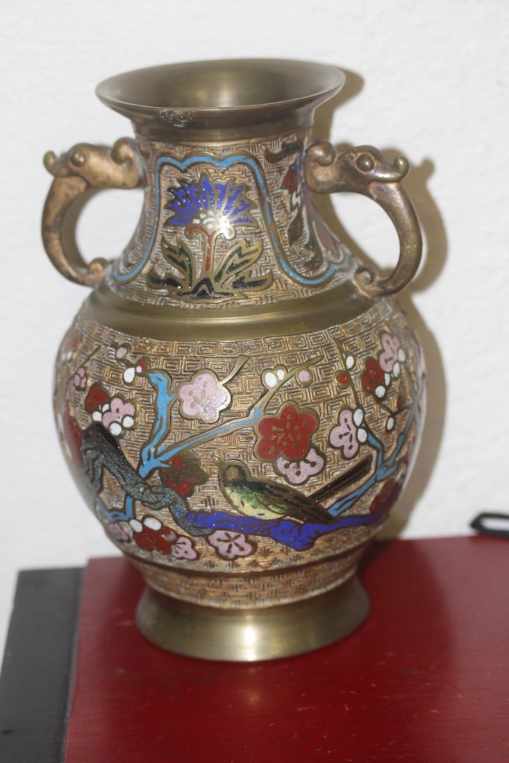 Japanese Cloisonne Dragon Handle Vase - 3