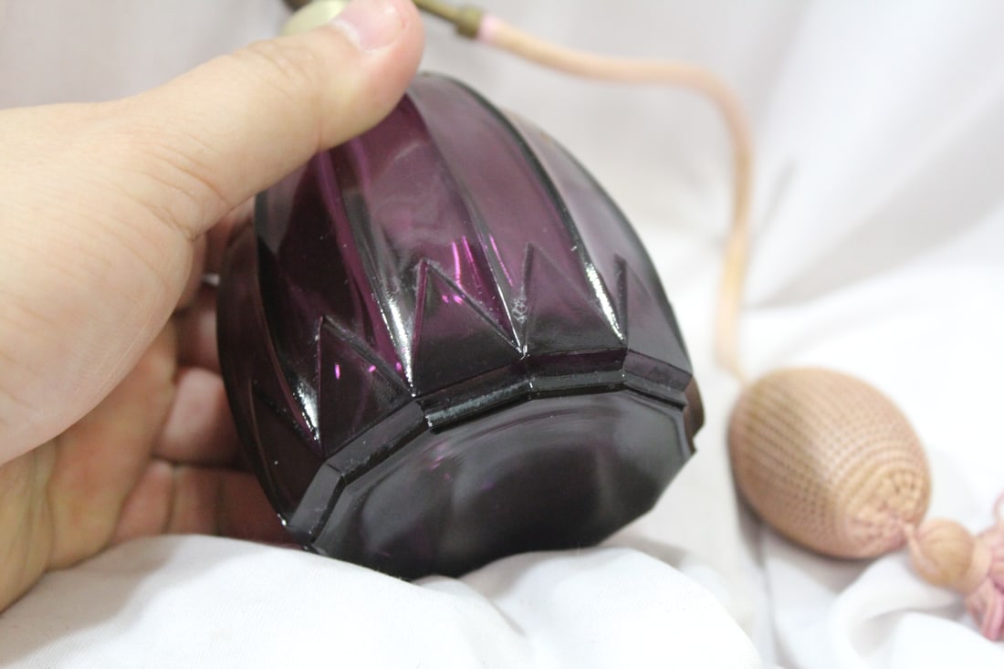 An Artglass Parfume Bottle - 2