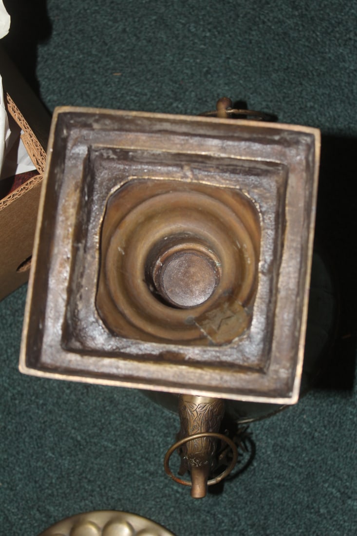 Metal Elk Handle Urn - 7