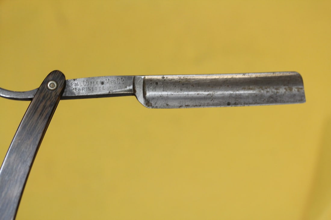 A Rare Aerial Cutlery Straight Razor - 2