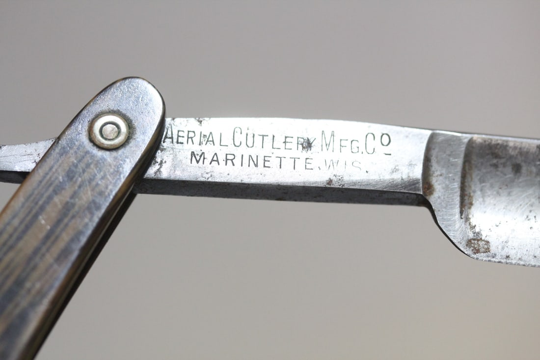 A Rare Aerial Cutlery Straight Razor - 3