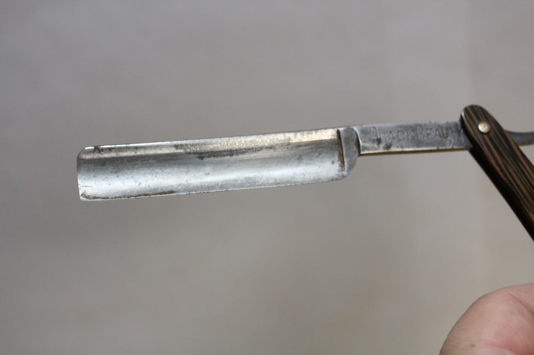 A Rare Aerial Cutlery Straight Razor - 4