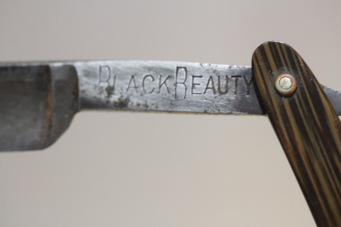 A Rare Aerial Cutlery Straight Razor - 5