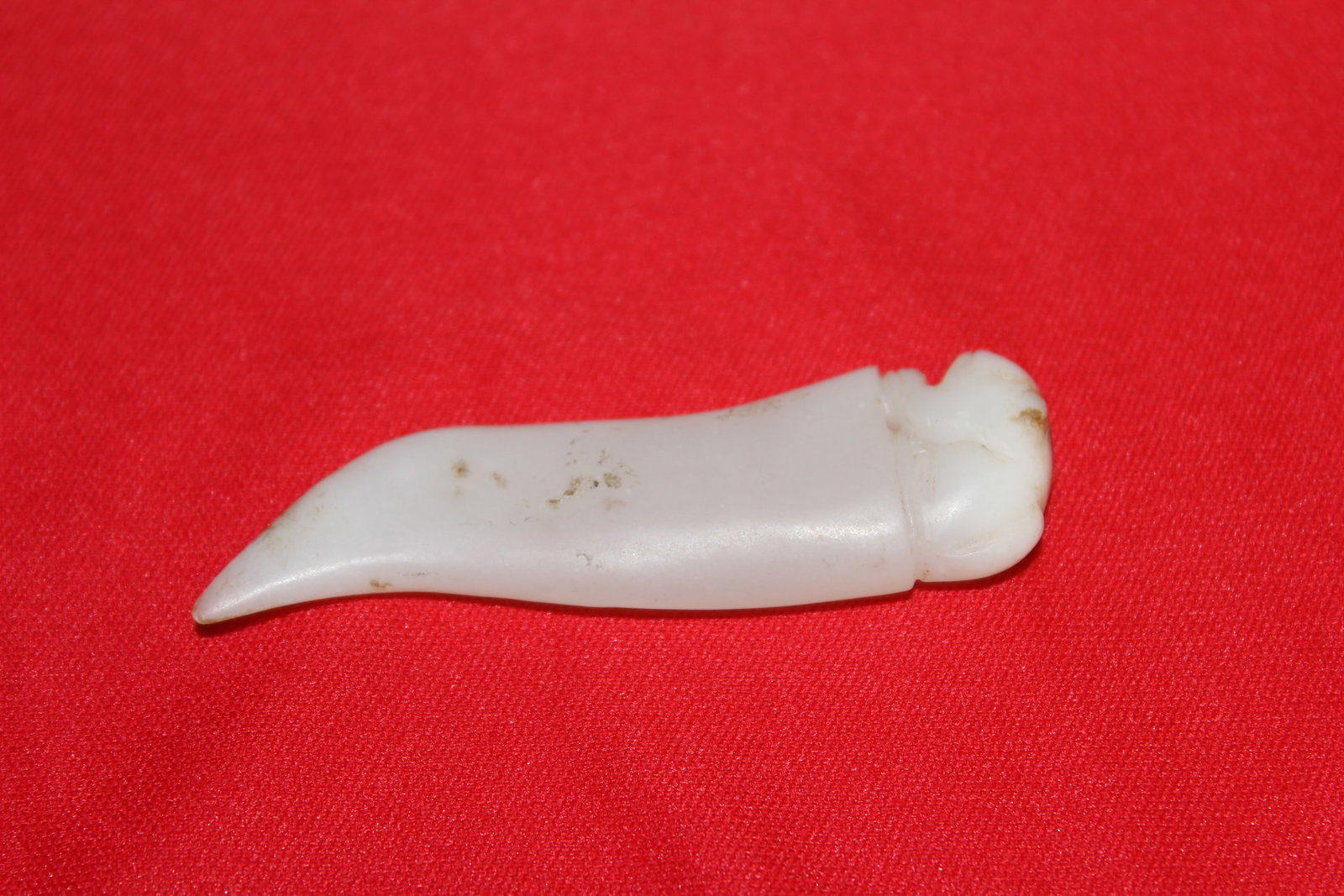 Carved White Jade Pendant in Knife Form - 2