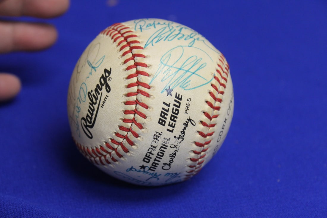 An Early 1980'S New York Mets Autographed Baseball - 4