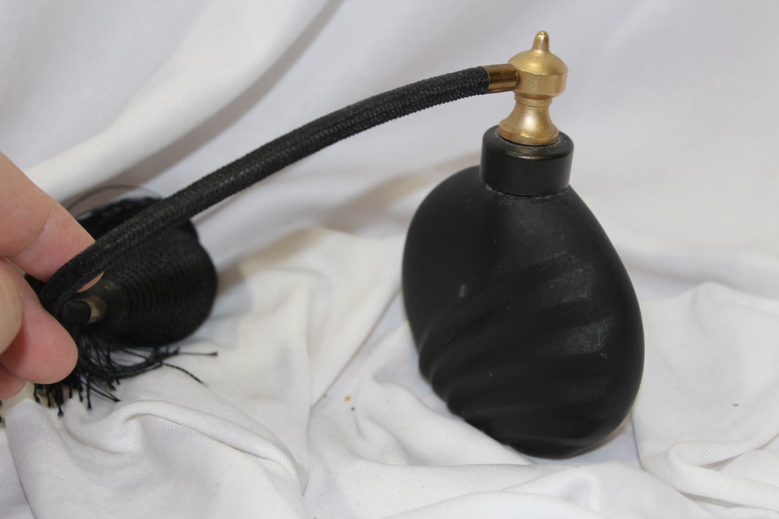 A Black Glass Parfume Bottle - 2