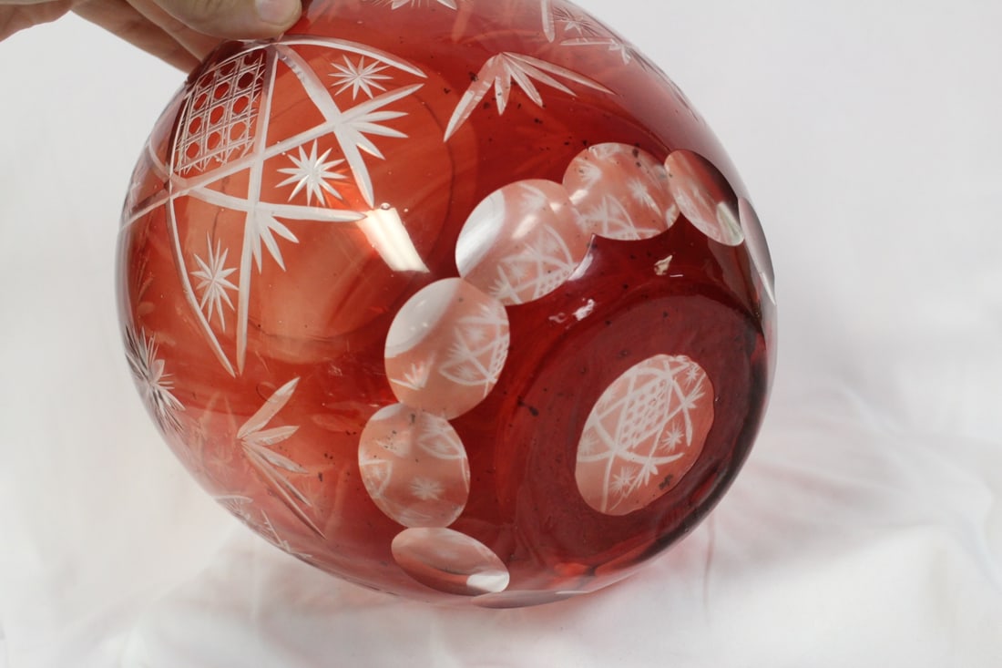 A Ruby Red Cut Glass Bowl - 4