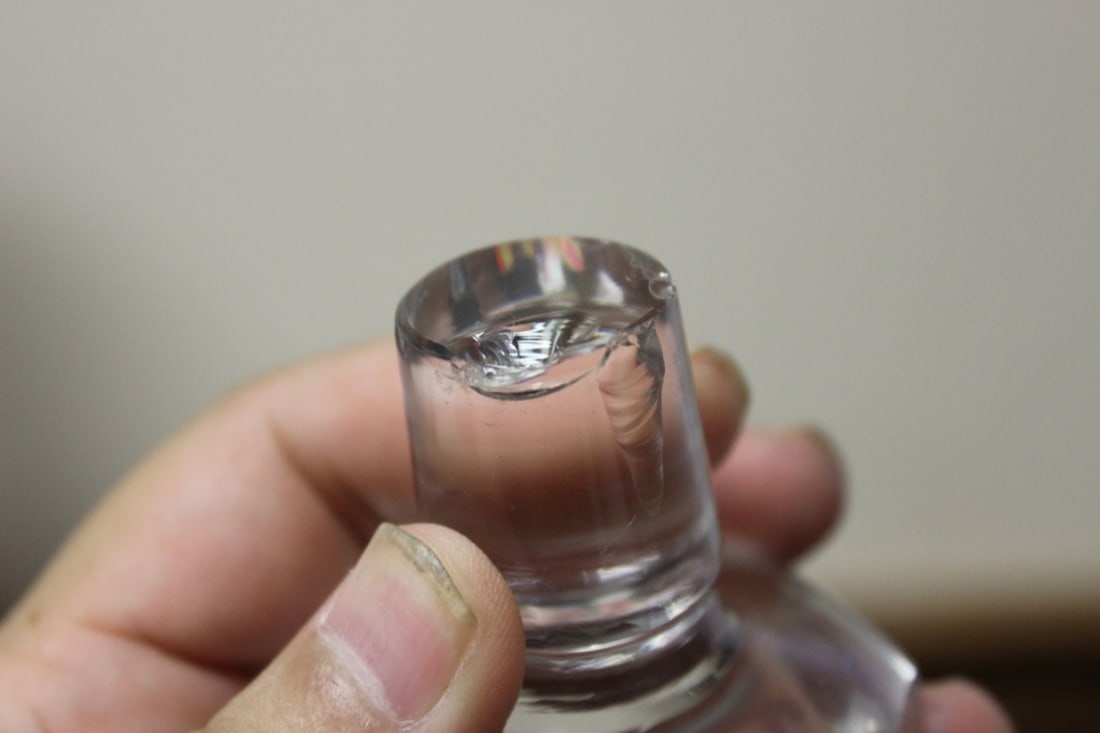 A Decanter - Clear, Facet Cut - 10