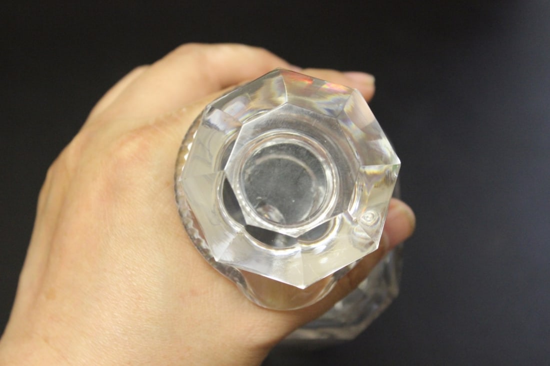 A Decanter - Clear, Facet Cut - 5