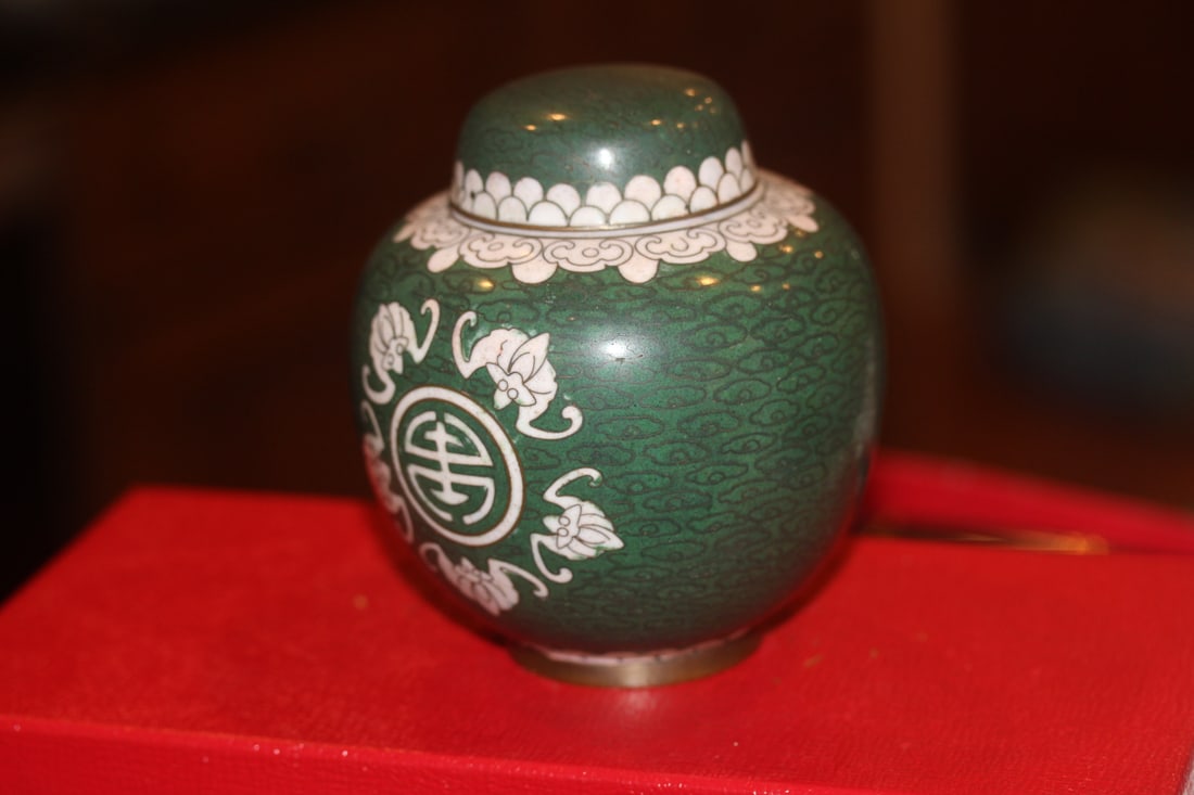 Antique Chinese Cloisonne Jar - 3