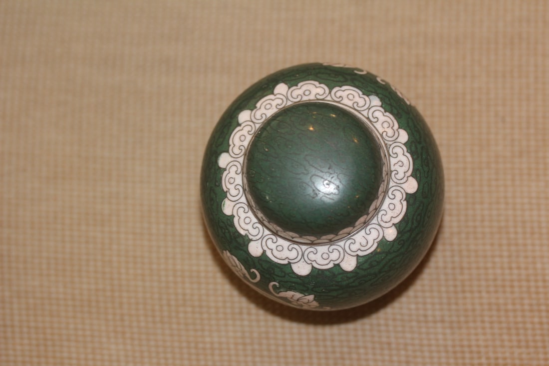 Antique Chinese Cloisonne Jar - 4