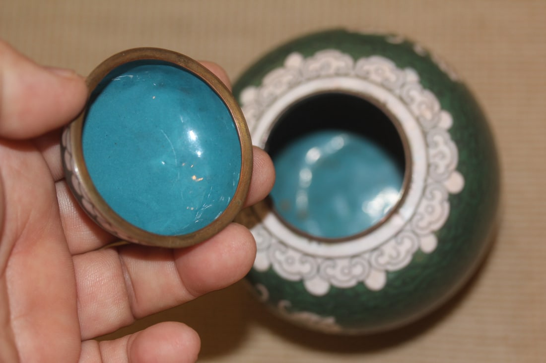 Antique Chinese Cloisonne Jar - 5