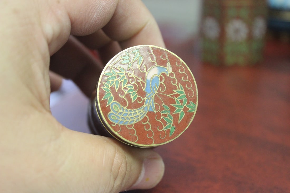 A Small Cloisonne Trinket Box - 6