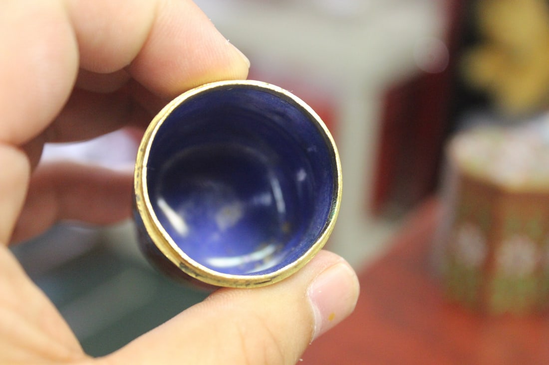 A Small Cloisonne Trinket Box - 8