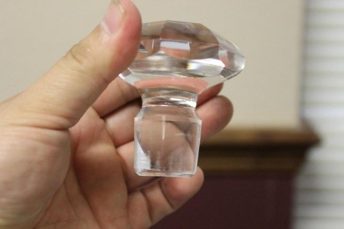 A Decanter - Clear, Facet Cut - 7