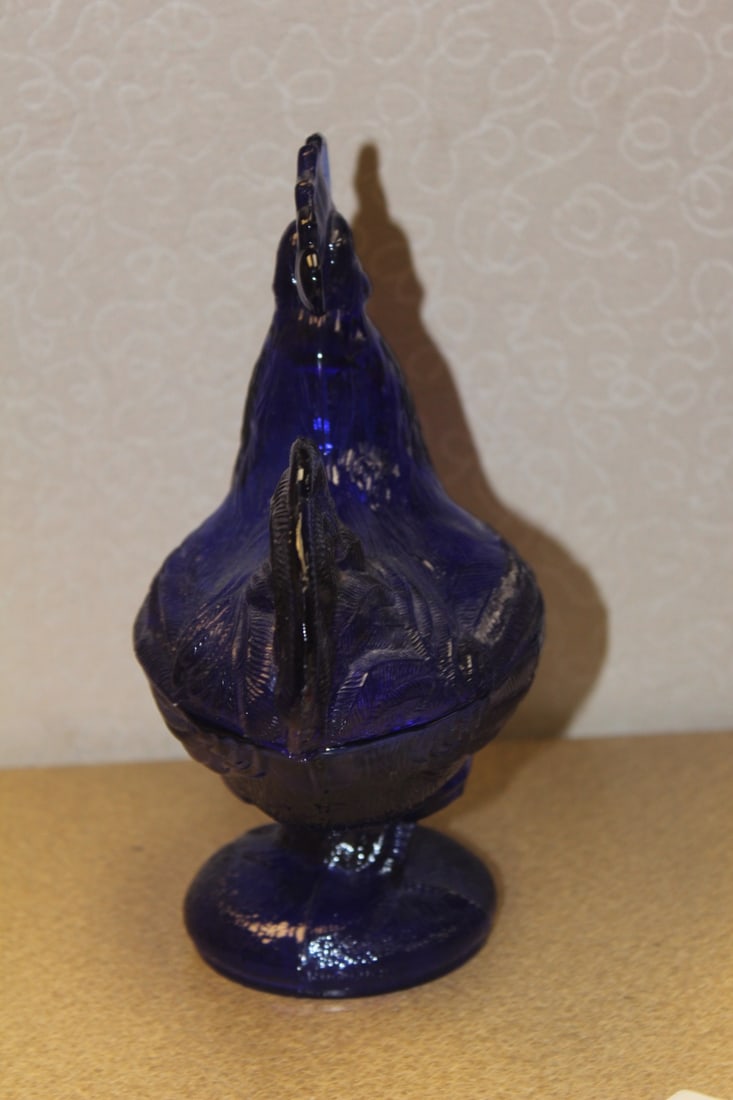 Cobalt Blue Rooster Glass Cover Dish - 3
