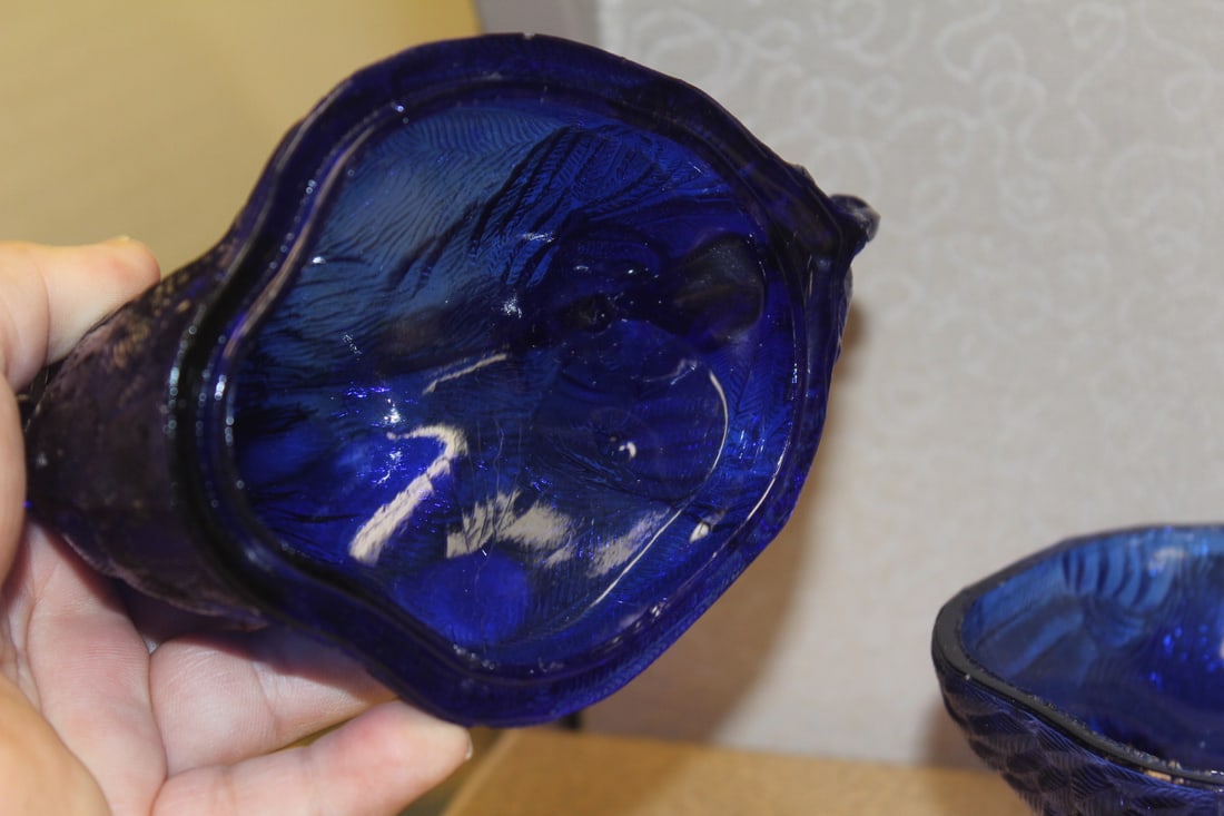 Cobalt Blue Rooster Glass Cover Dish - 5