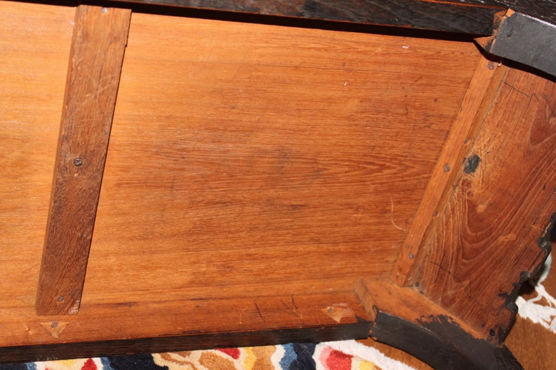 Antique Chinese Well Carved Low Scroll Table - 10