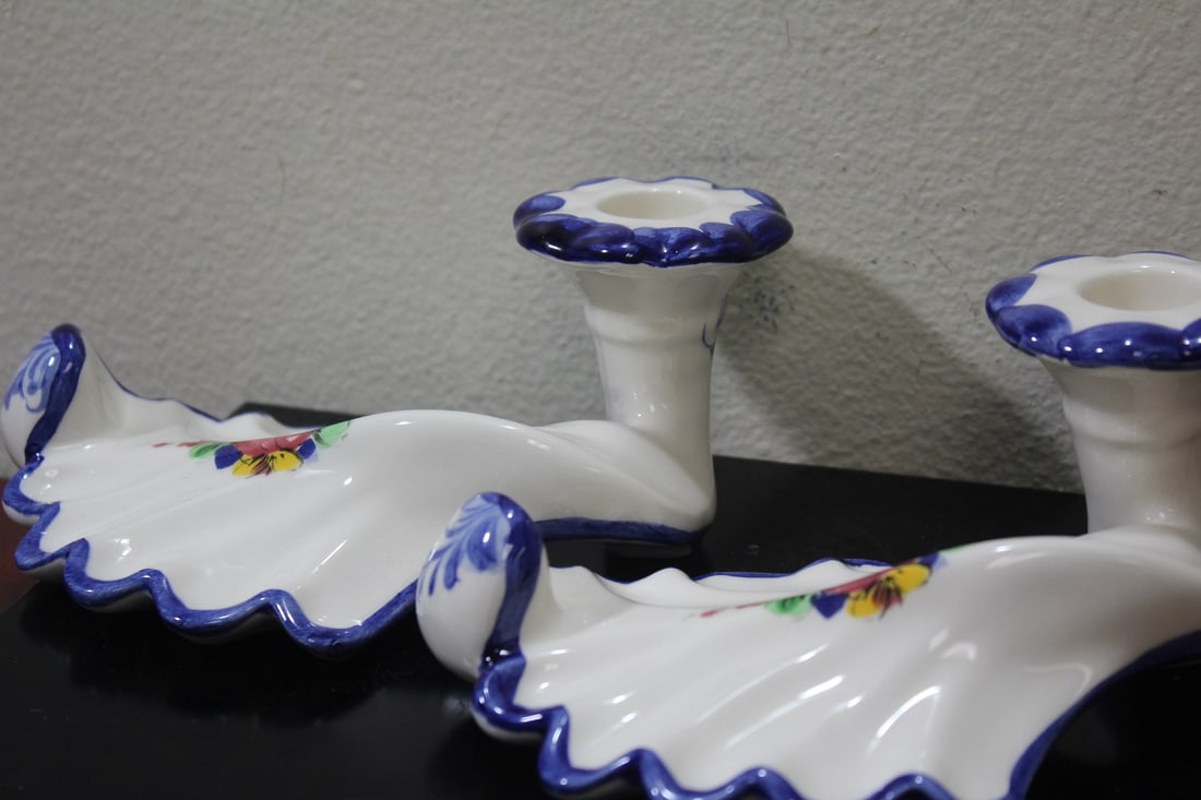 A Pair of Portugese Alcobach Candlesticks - 3