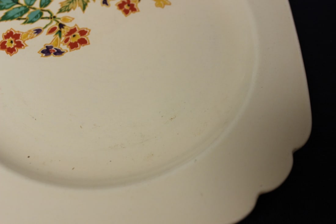 Lot or Set of Six Vintage Square Plates - 6